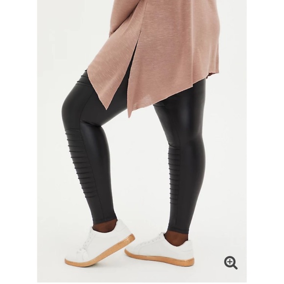 NWT TORRID Black Faux Leather Moto Leggings - Picture 3 of 11